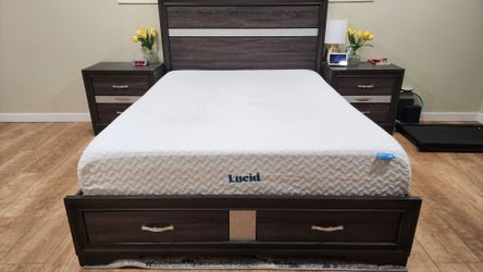 Queen bed with Storage and 2 Night Stands