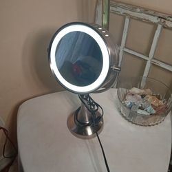 Conair Reflections Double-sided Vanity Lighted Mirror 1x/8x Satin Nickel