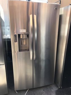 LG refrigerator