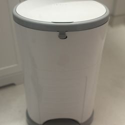 Dèkor Diaper Pail 