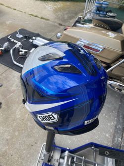 Motorcycle helmet