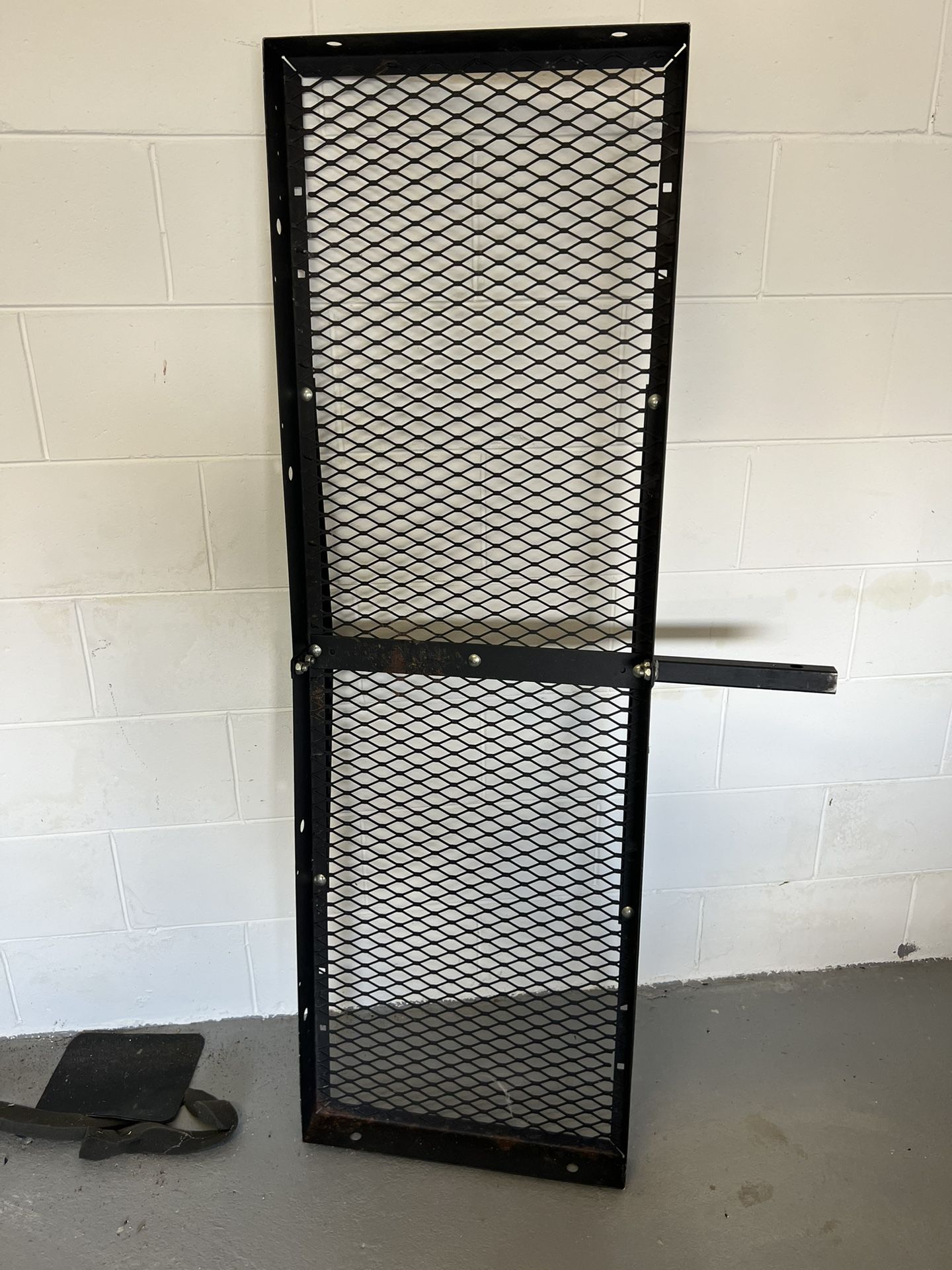 1 1/4 Luggage Rack