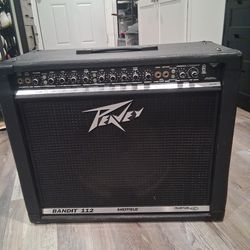 Peavy Bandit 113 AMP