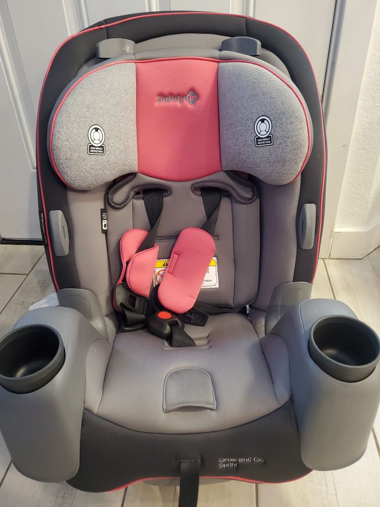Safety 1st Grow and Go Convertible Car Seat
