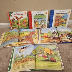 Disney Winnie the Poo Books
