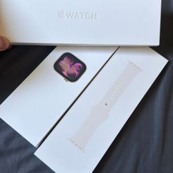 Apple Watch Series 11. Rose Gold 42 MM