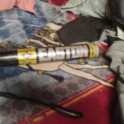 Eaton  Softball Bat. 0⁰ Pop