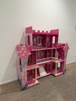 Large Pink Princess Castle Dollhouse