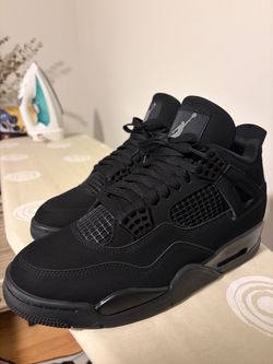 Jordan 4 Black Cats