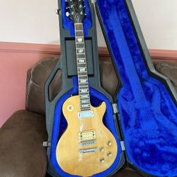Gibson Les Paul Deluxe