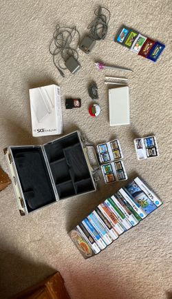 Nintendo DS Lite Ultimate Bundle