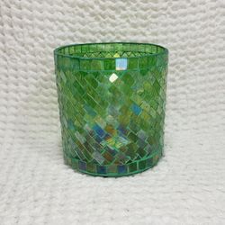 williams sonoma green mosaic Jar candle holder. Measures 4 1/2" T X 4 1/2" W . Good condition and smoke free home.