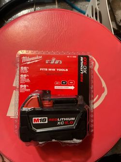 Brand New Milwaukee XC 5.0 Lithium Battery