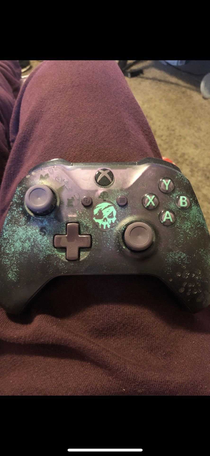 Sea of thieves Xbox one remote like brand new
