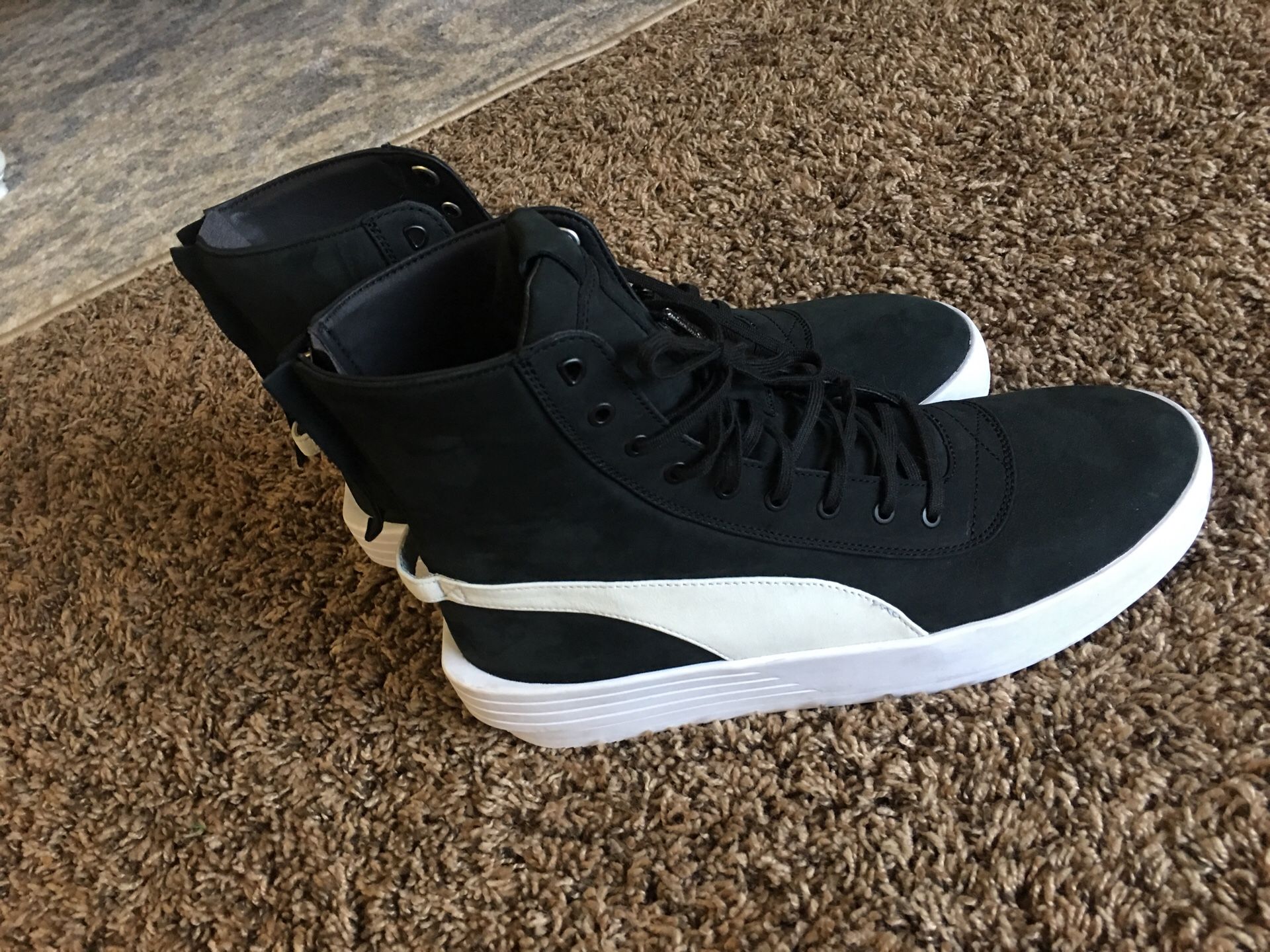 Puma x XO Parallel