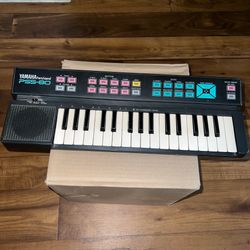 Yamaha pss 80 synth keyboard working