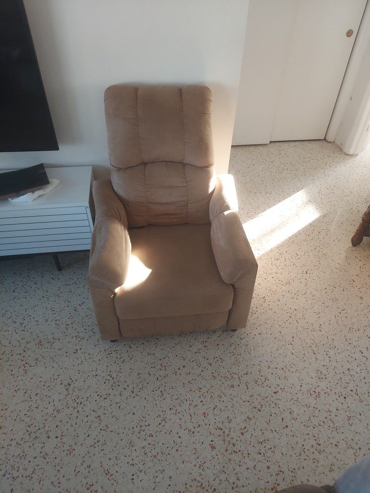 Reclinomatica Manual. Buen Estado, Muy Comoda .