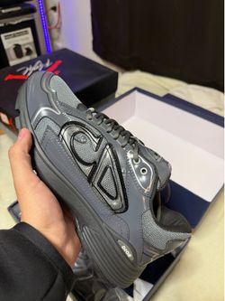 Dior b30  “charcoal light grey”