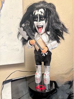 Kiss: the Demon
