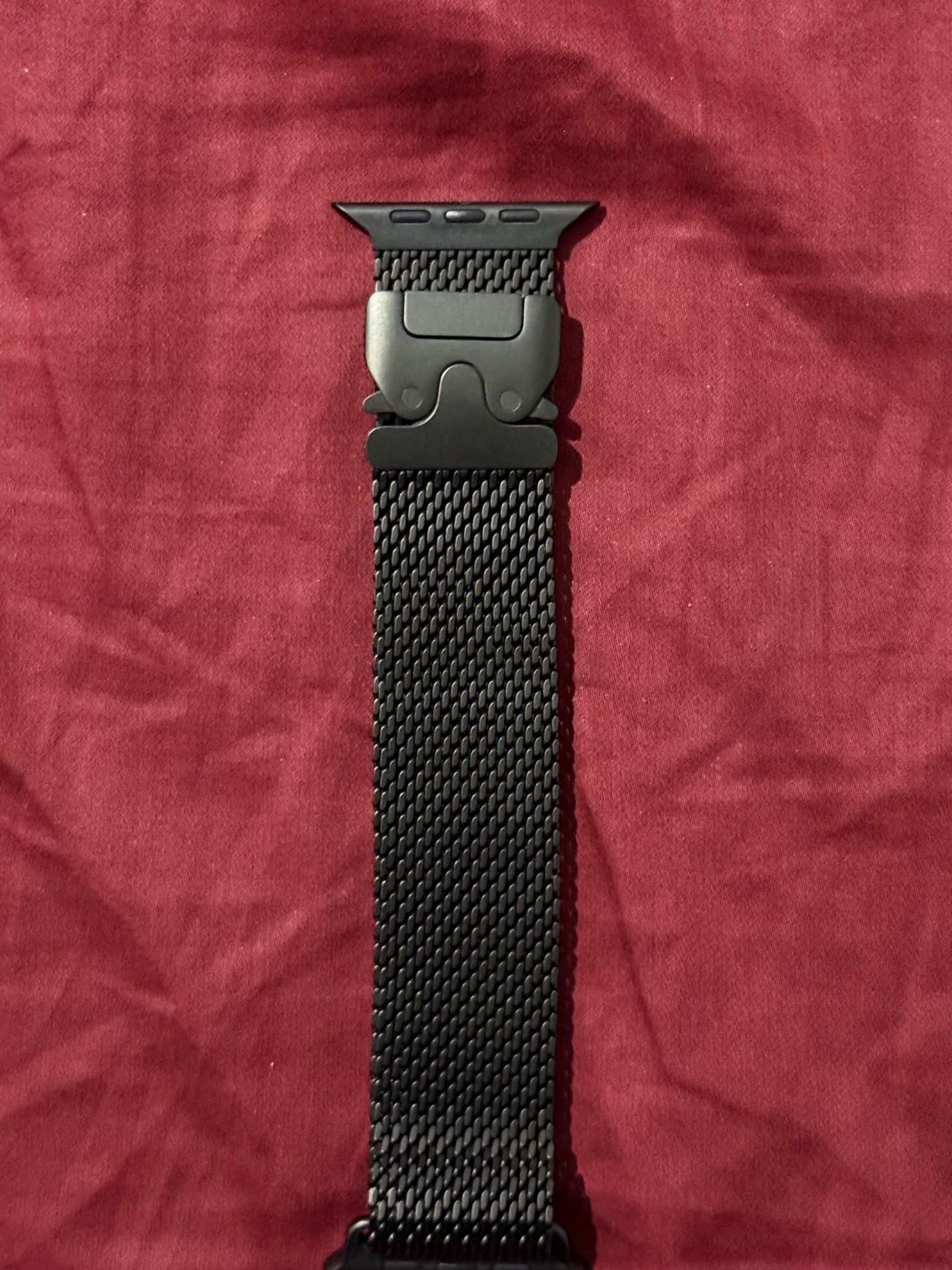 Apple Watch Ultra Black Titanium Milanese Loop Band Size Medium