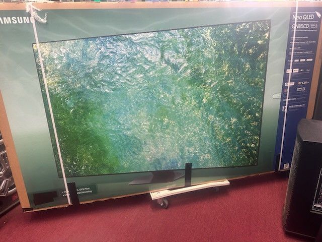 85" Screen Neo QLED BY SAMSUNG.  HDMI 2.1.  We Offer Delivery And FINANCING 