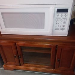 TV Or Microwave Cart And Microwave  Under Counter 30 In Like New 