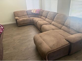 Large Tan Corduroy Sectional Sofa w/ Recliners & Chaise – L-Shaped Couch
