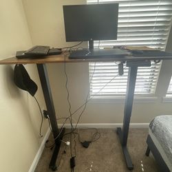 Work desk, height adjustable, electric