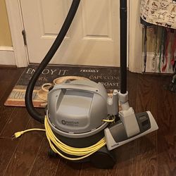Nilfisk VP 300 HEPA Vacuum