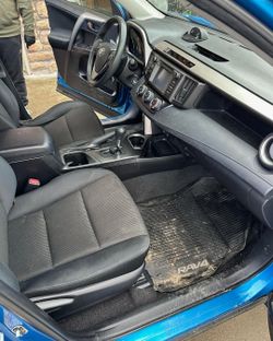 Inside outside🚗 wash🧼 detail & decontamination🧽