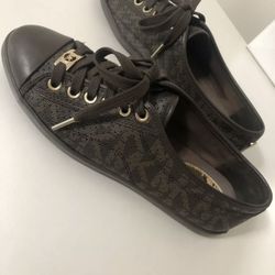 Michael Kors Boerum Women Sneakers Size 6 Used