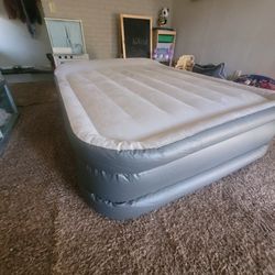 air mattress 