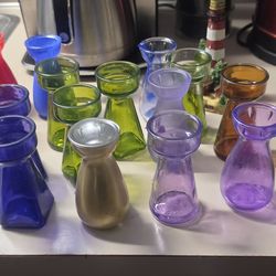 Crocus Indoor Vases Remembrancr, Keanne d 'Arc And Pickwick $2 ea