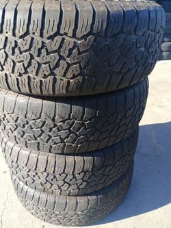 Falken Wildpeak AT3 Tires 285/65R18 (4)