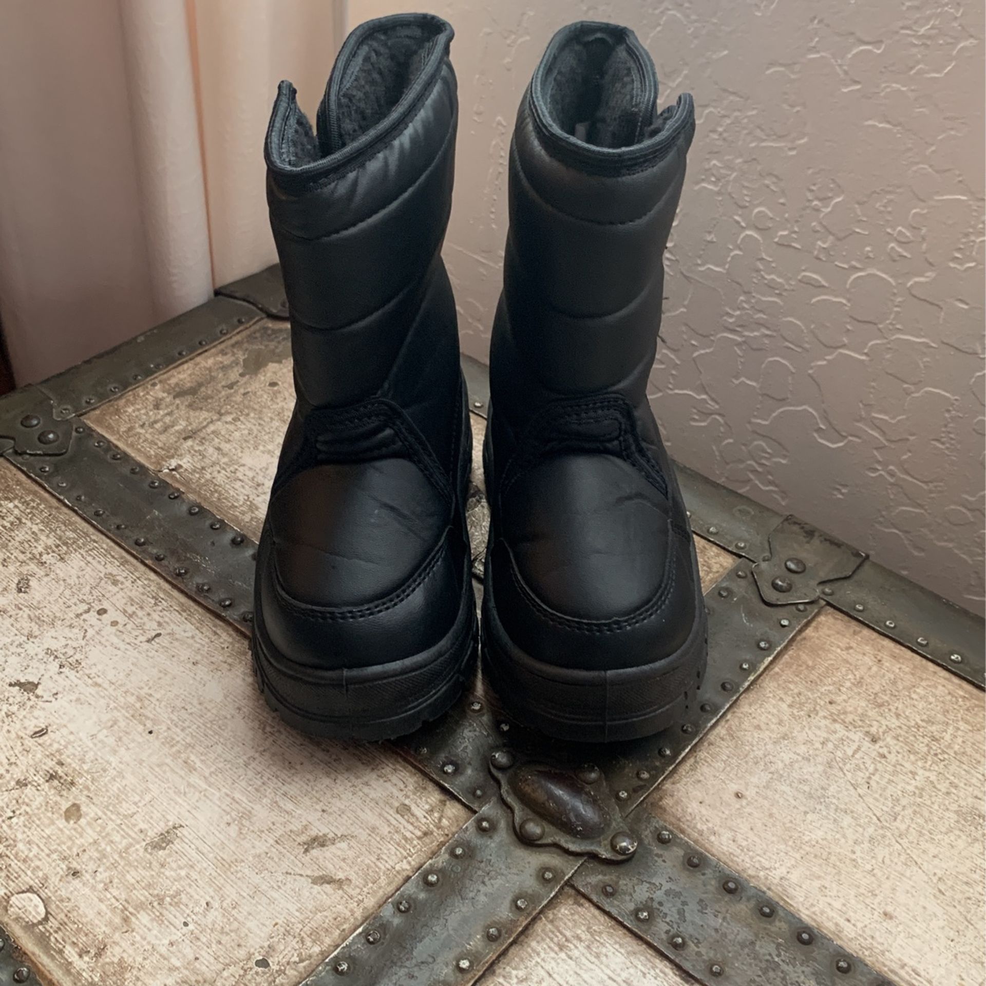 Kids snow boots
