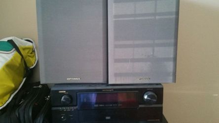 Denon receiver and 2 speakers