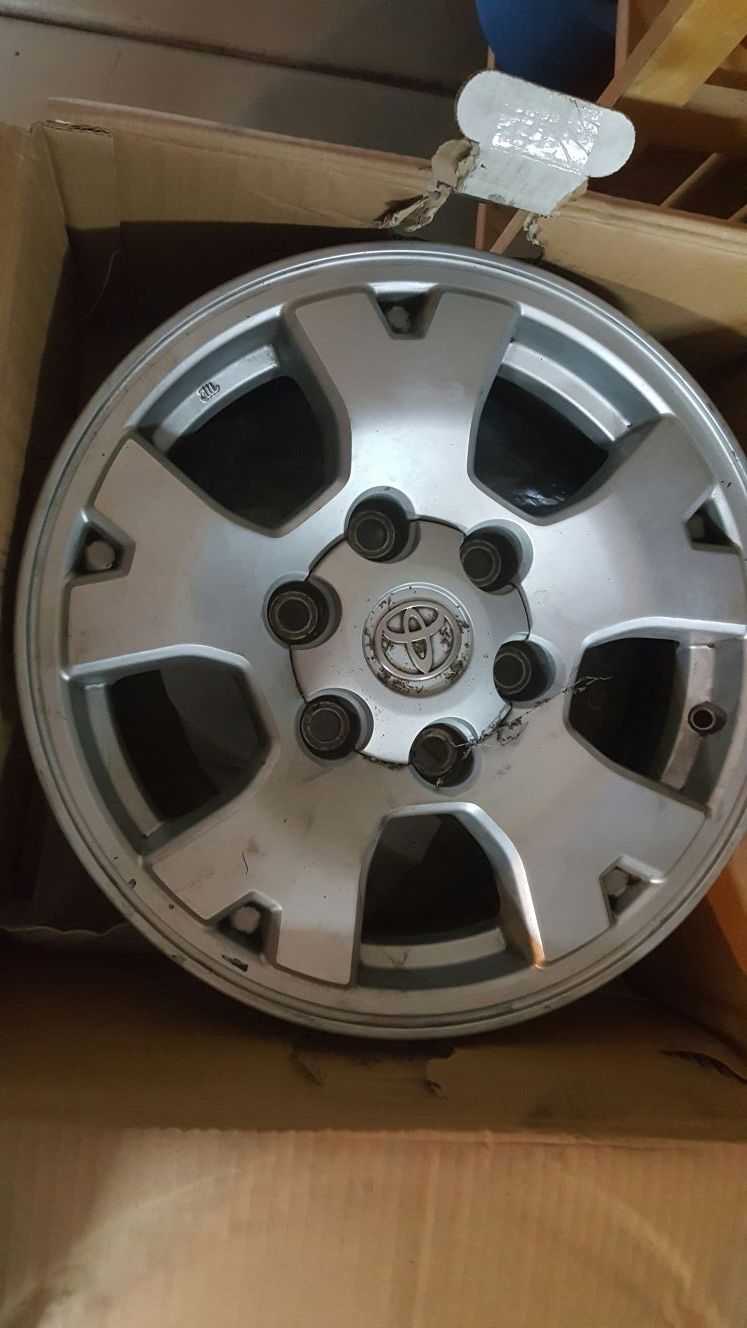 16 in 6 lug stock tacoma rims