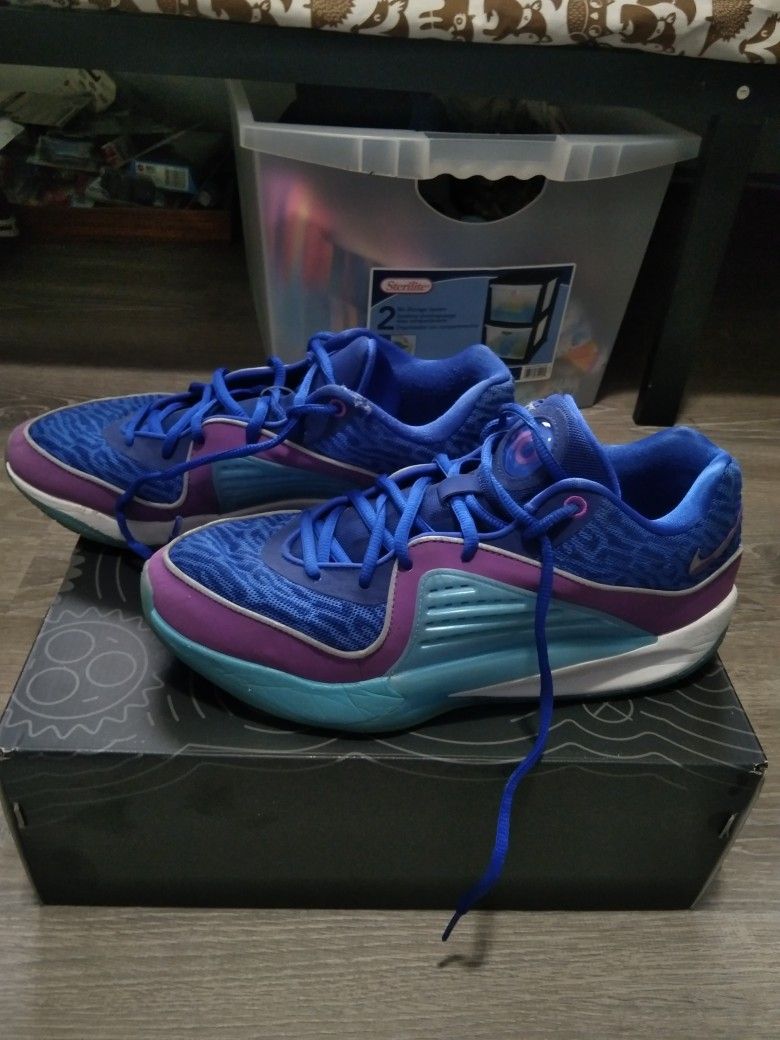 Kd16 basketball shoes (CHECK THE DESCRIPTION)
