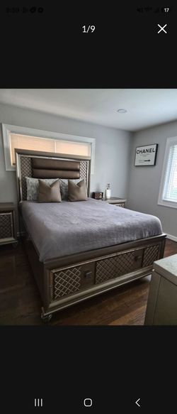 Bedroom set