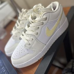 New Air jordan 1 low gs laser orange white