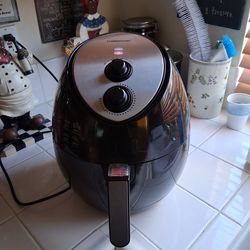 Farberware  3.2 Quart Oil-Less Multi-Functional Air Fryer