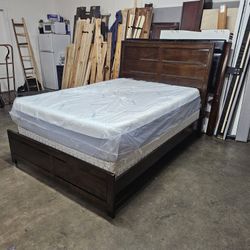 Queen Bed And Mattress 