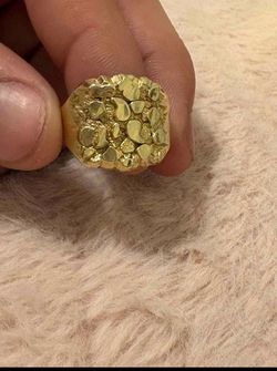 Gold nugget ring