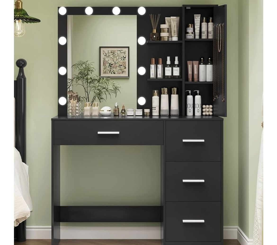 Black Vanity Mirror Set