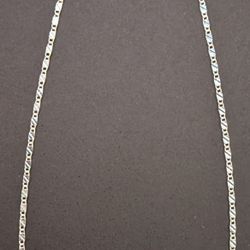 Sterling Silver Flat Clavide Chain.