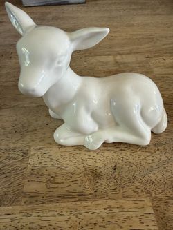 Glass figurine