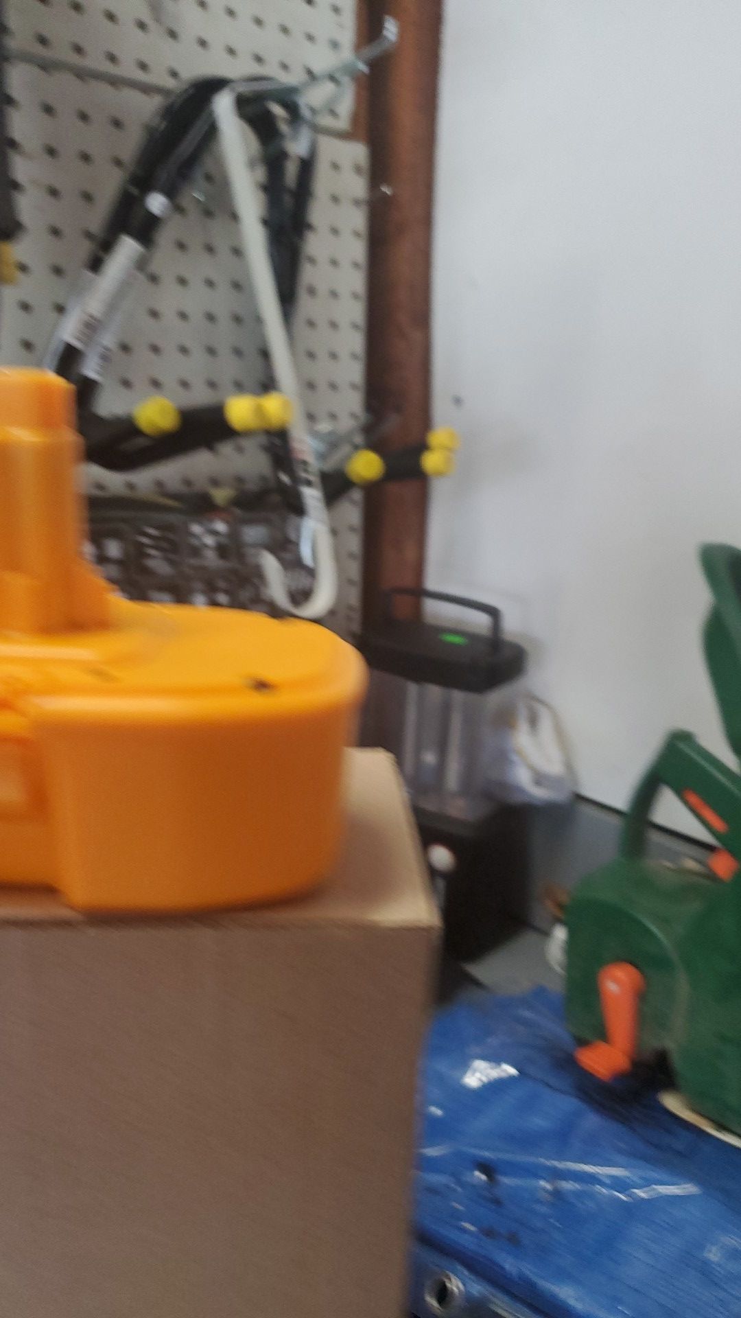 14.4 volt battery 2 of them