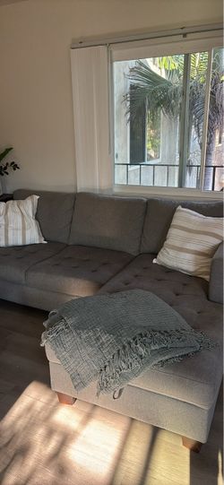 Gray Tufted Sectional Sofa with Chaise
