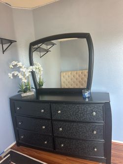 dresser for sale