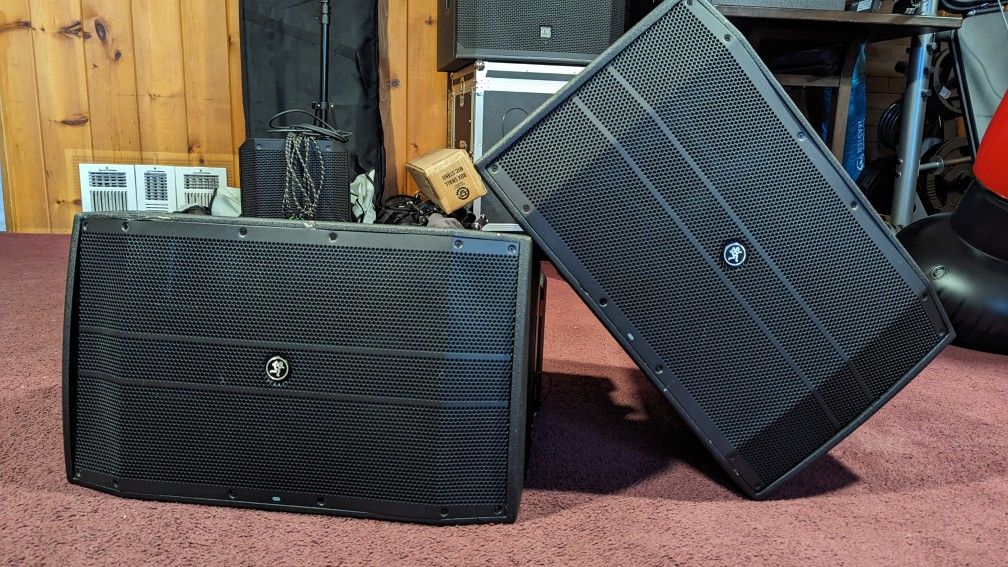 Mackie DRM12A Line Arrays for Sale in Seattle, WA OfferUp